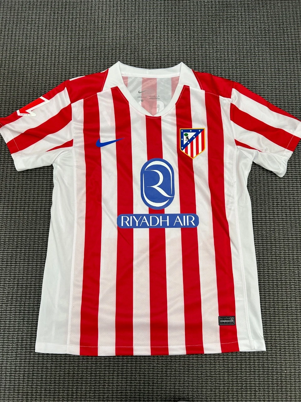 Camisa autografada Matteo Ruggeri, Atletico Madrid – photo 3